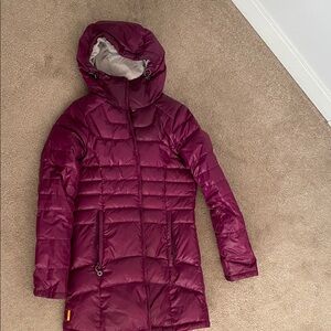 Lole Women's Burgundy Hooded Puffer Coat